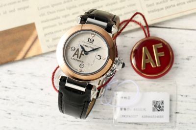 Pasha De Cartier 30MM Waterproof to 100M Gold Bezel Black Bracelet Women White Watch